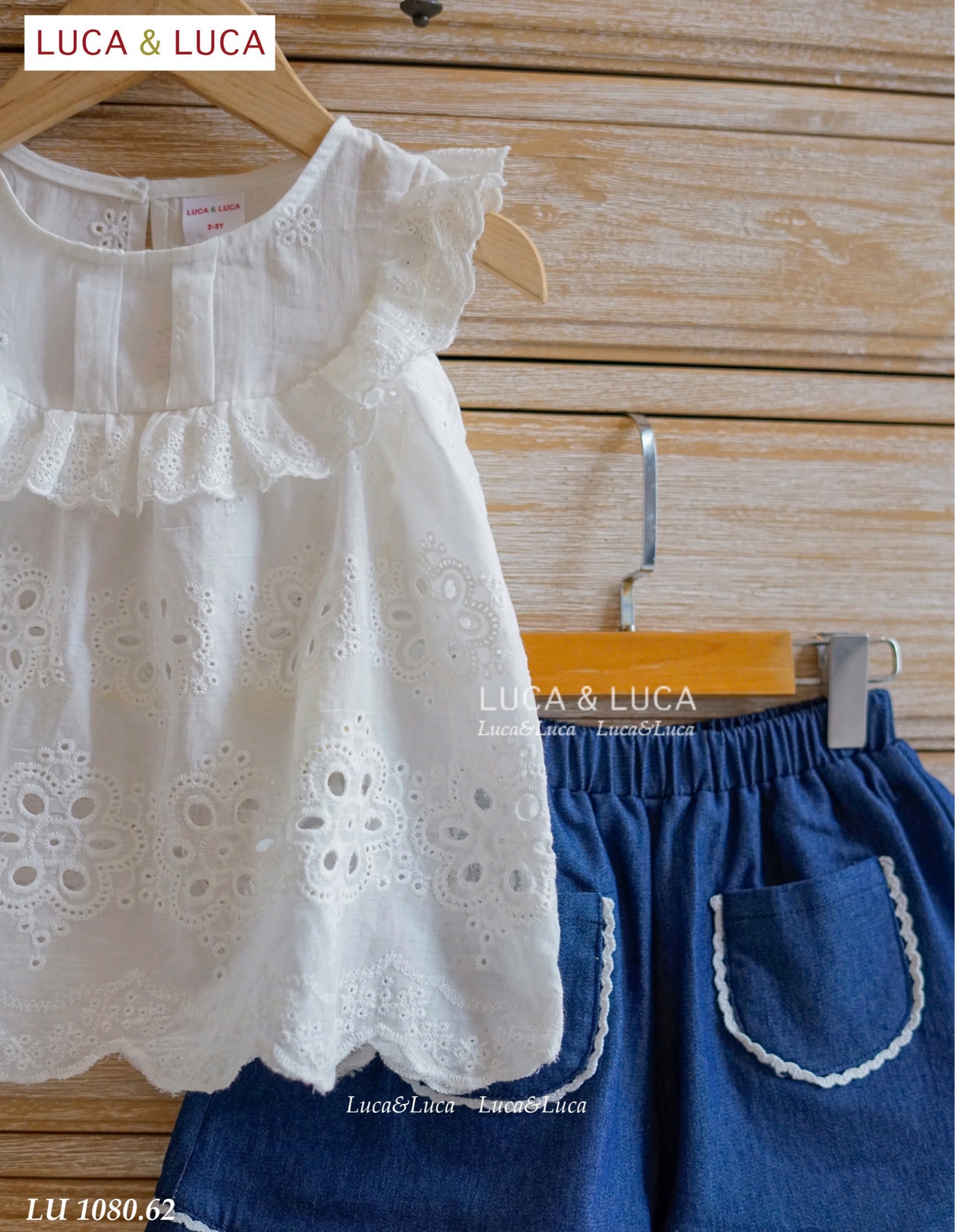LU 1080 - Set bộ Luca Luca áo trắng thô ren đục lỗ + quần jean xanh bé gái size 2-12y