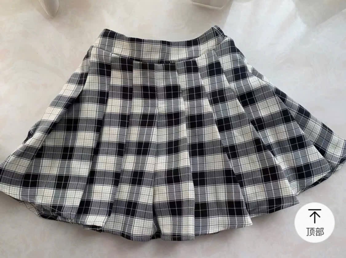 Chân váy vải thô Mini Peace kẻ caro liền quần nỉ bé gái size 110-160