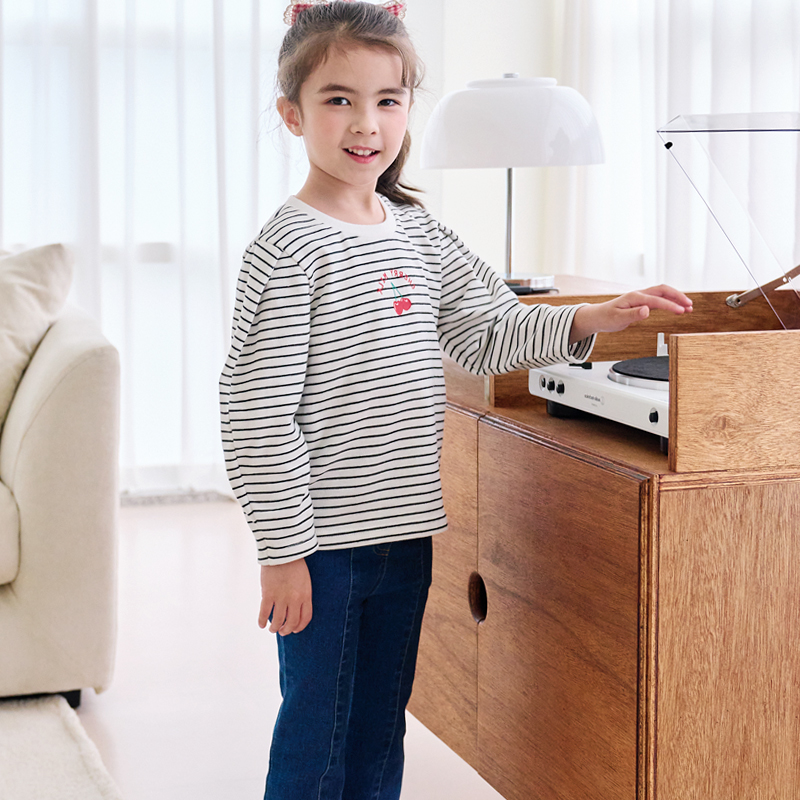 Áo nỉ len Bebezoo tay bồng kẻ 2 màu trắng, hồng BG