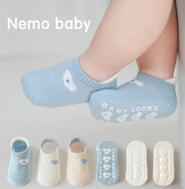 Set 3 tất ngắn cổ Nemo baby 4 tông màu có chống trượt BTBG