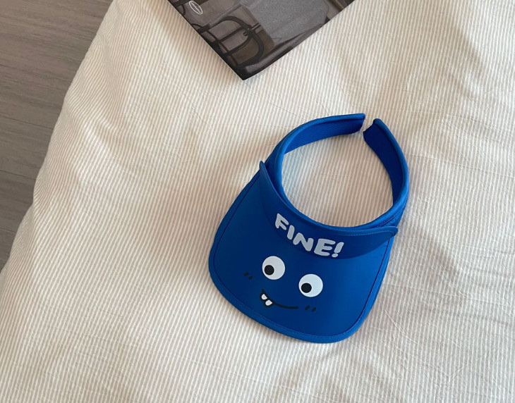 Mũ đi biển cho bé chữ FINE hoạ tiết mặt ngộ nghĩnh