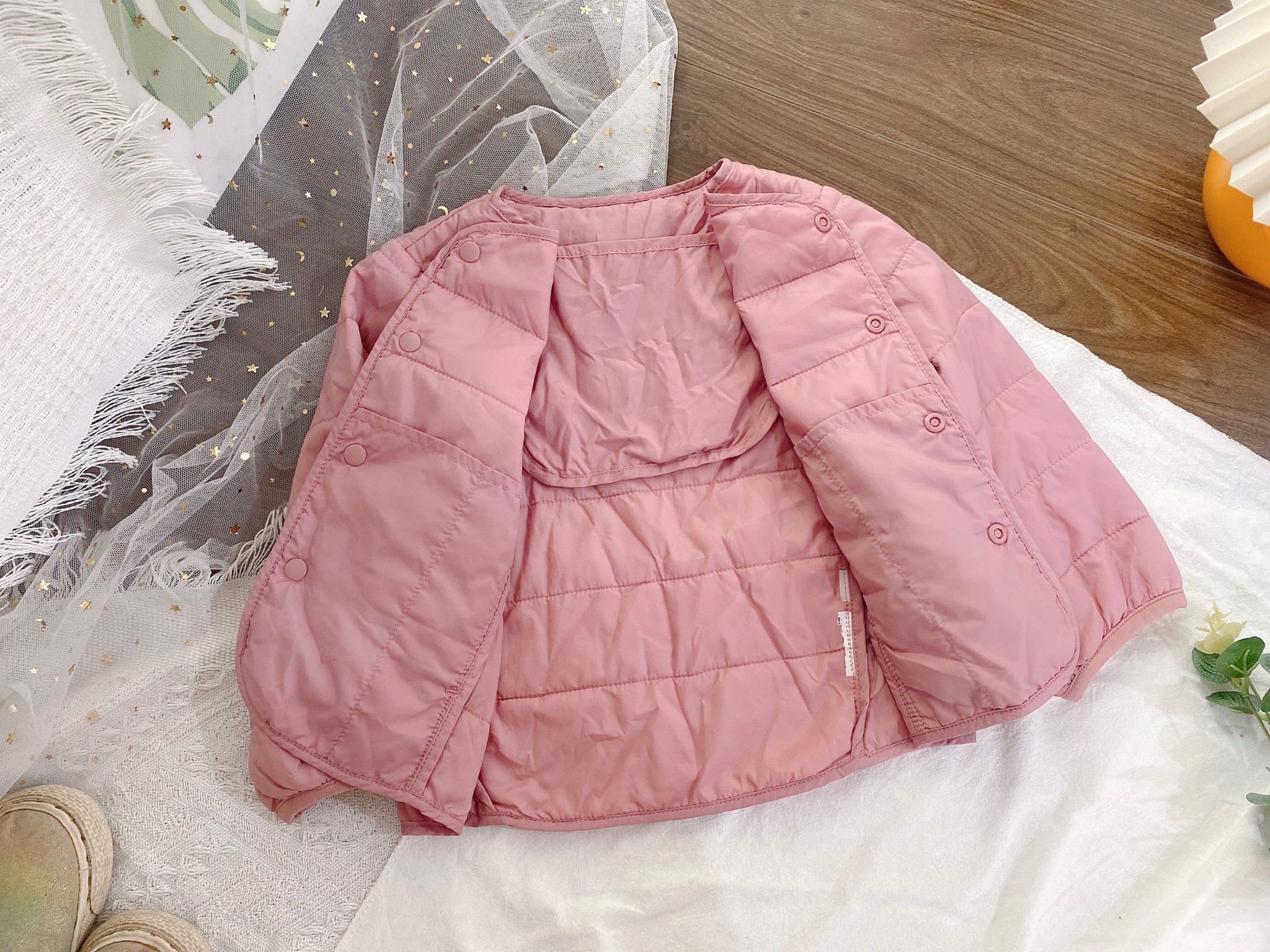 Áo phao siêu nhẹ cổ tròn Uni 4 màu BTBG size 80 / 90 / 100