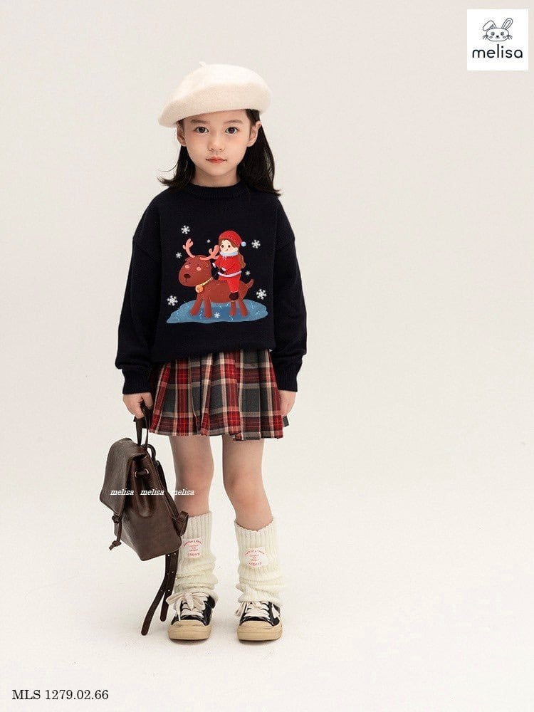Bộ Melisa áo da cá đen tuần lộc / be cún  - chân váy kaki liền quần kẻ đỏ size 2 - 12y