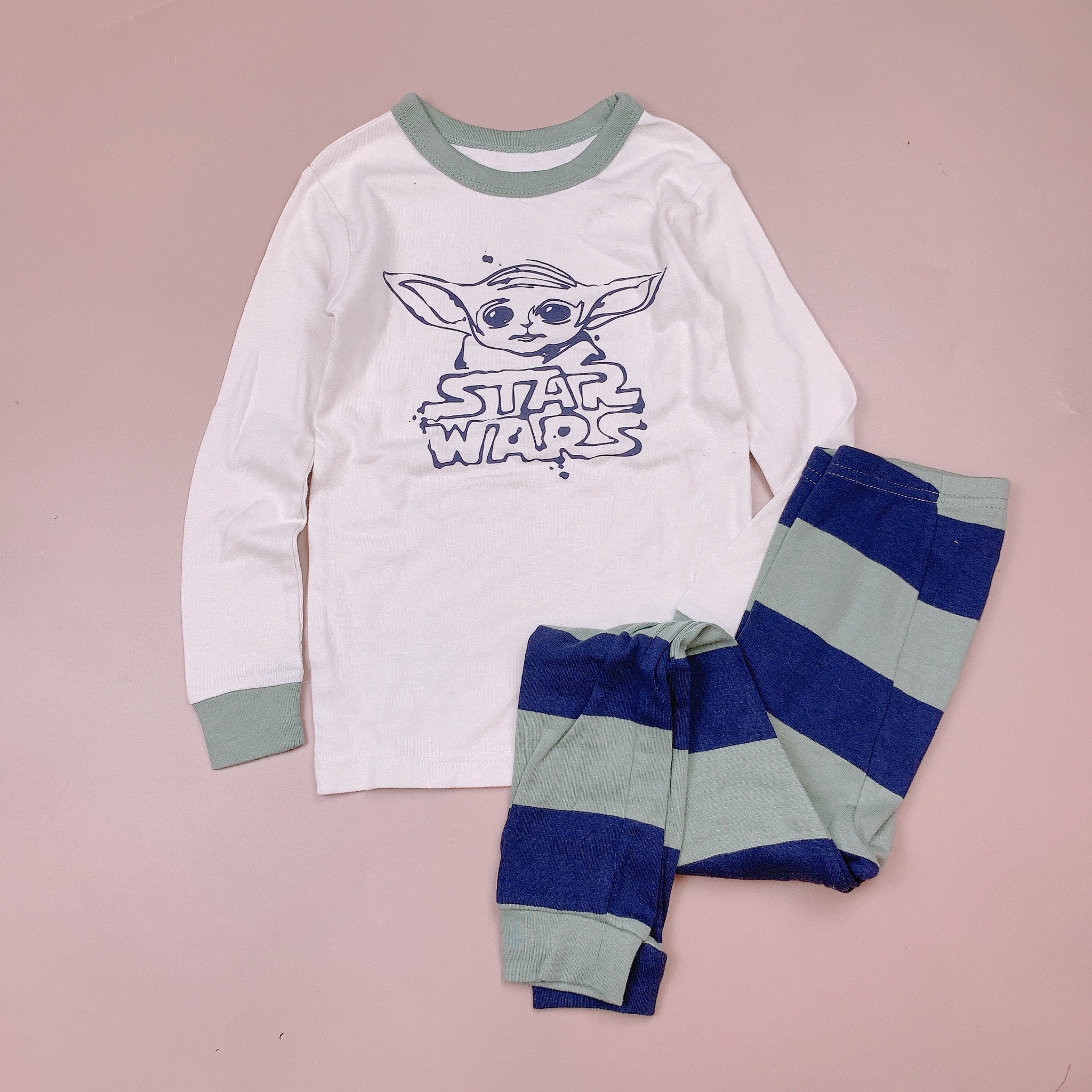 Bộ cotton BabyGap BT - nhiều hình Star Wars size 12m - 8y