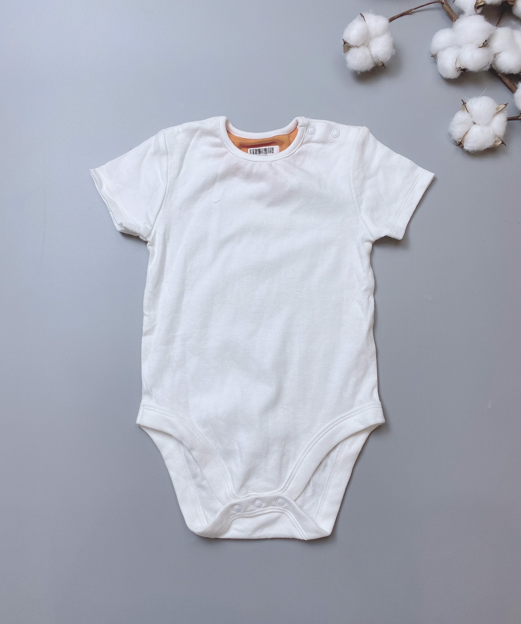 Body chip cotton màu trắng trơn