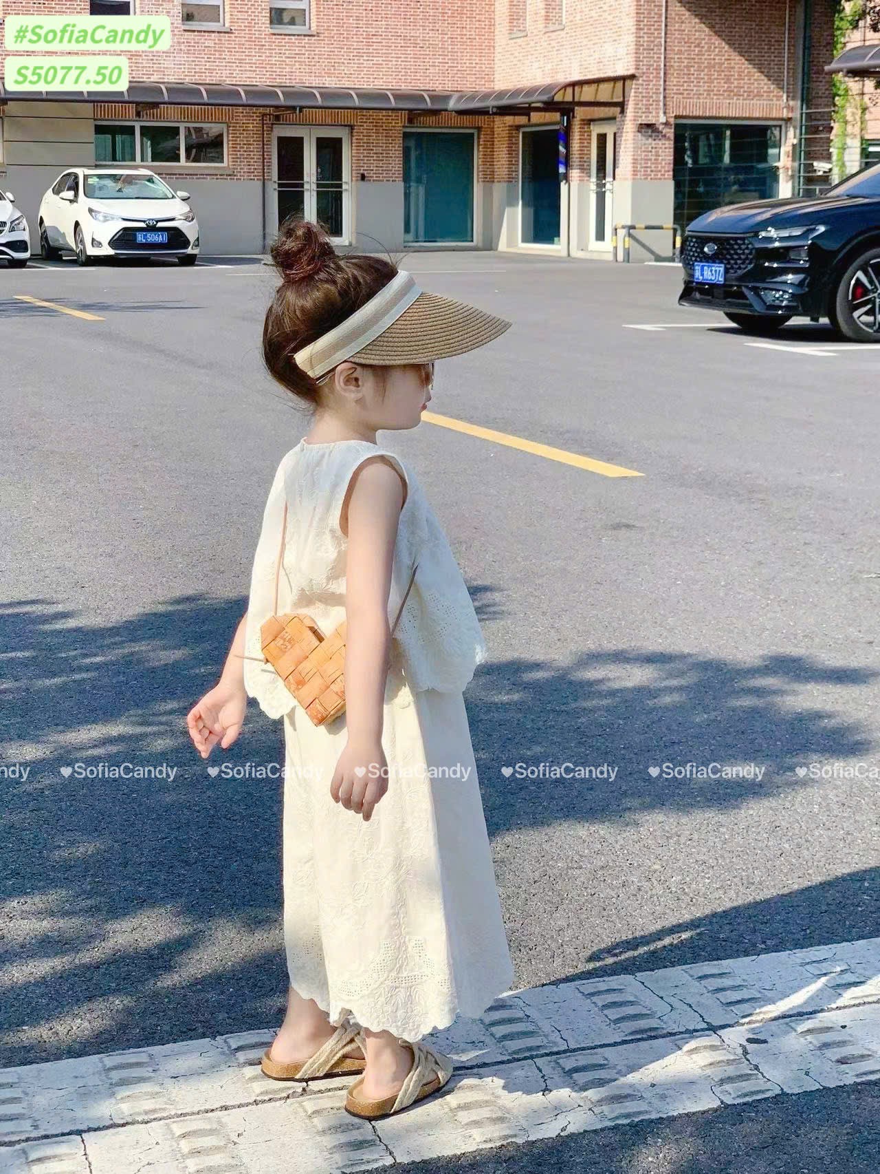 S5077 - Bộ Sofia Candy vải thô mềm thêu màu trắng cho bé gái size 1-10y