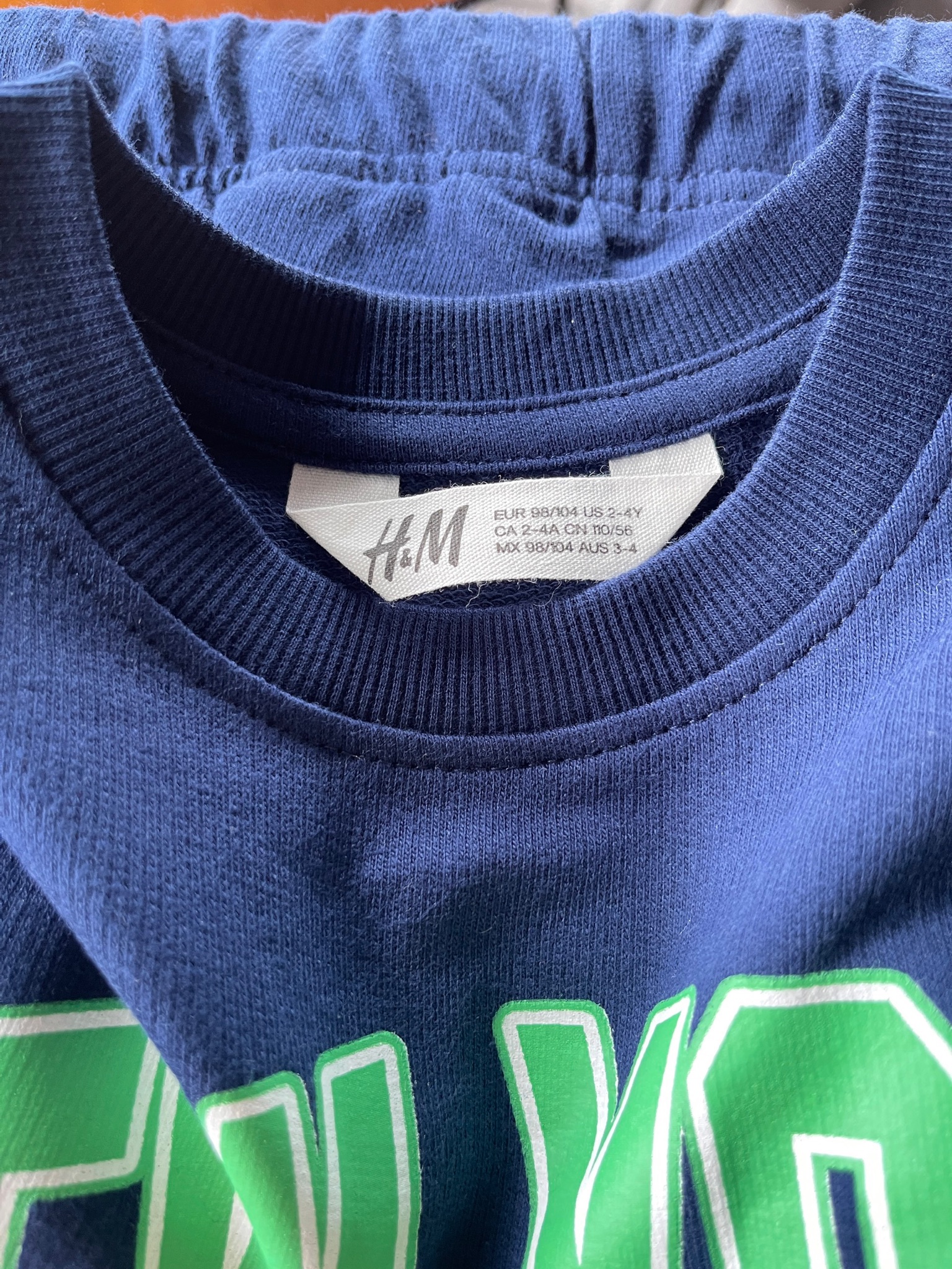 Bộ nỉ da cá HM màu navy New York size 2 - 10y