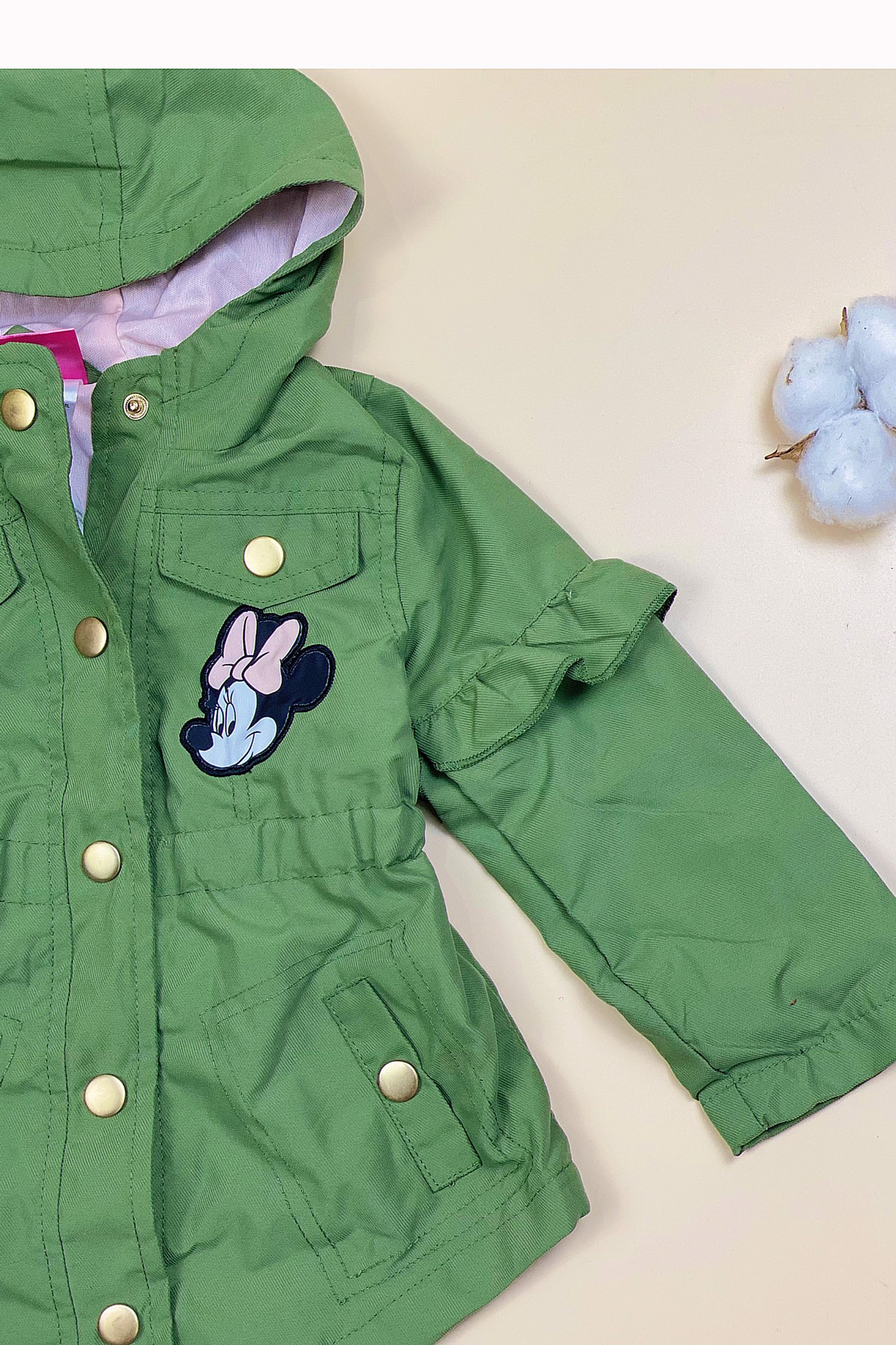 Áo khoác Disney Junior - màu xanh đính ngực Minnie
