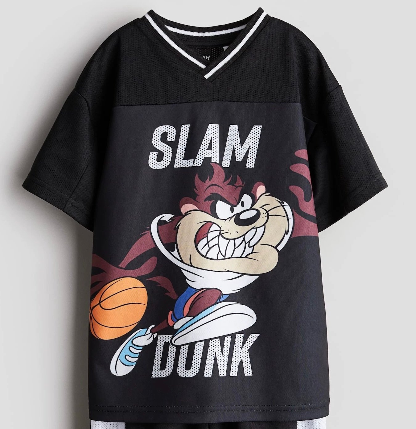 Áo thể thao cổ tim HM màu đen Slam size 2 - 8y