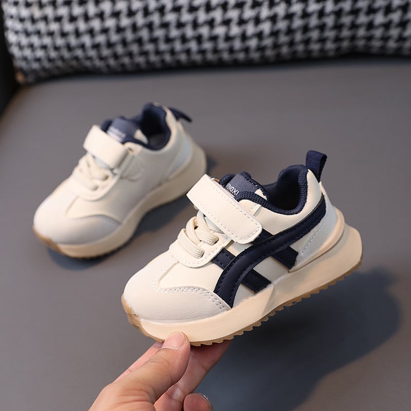 8925 - Giày thể thao siêu nhẹ nhiều màu cho bé size 21-30