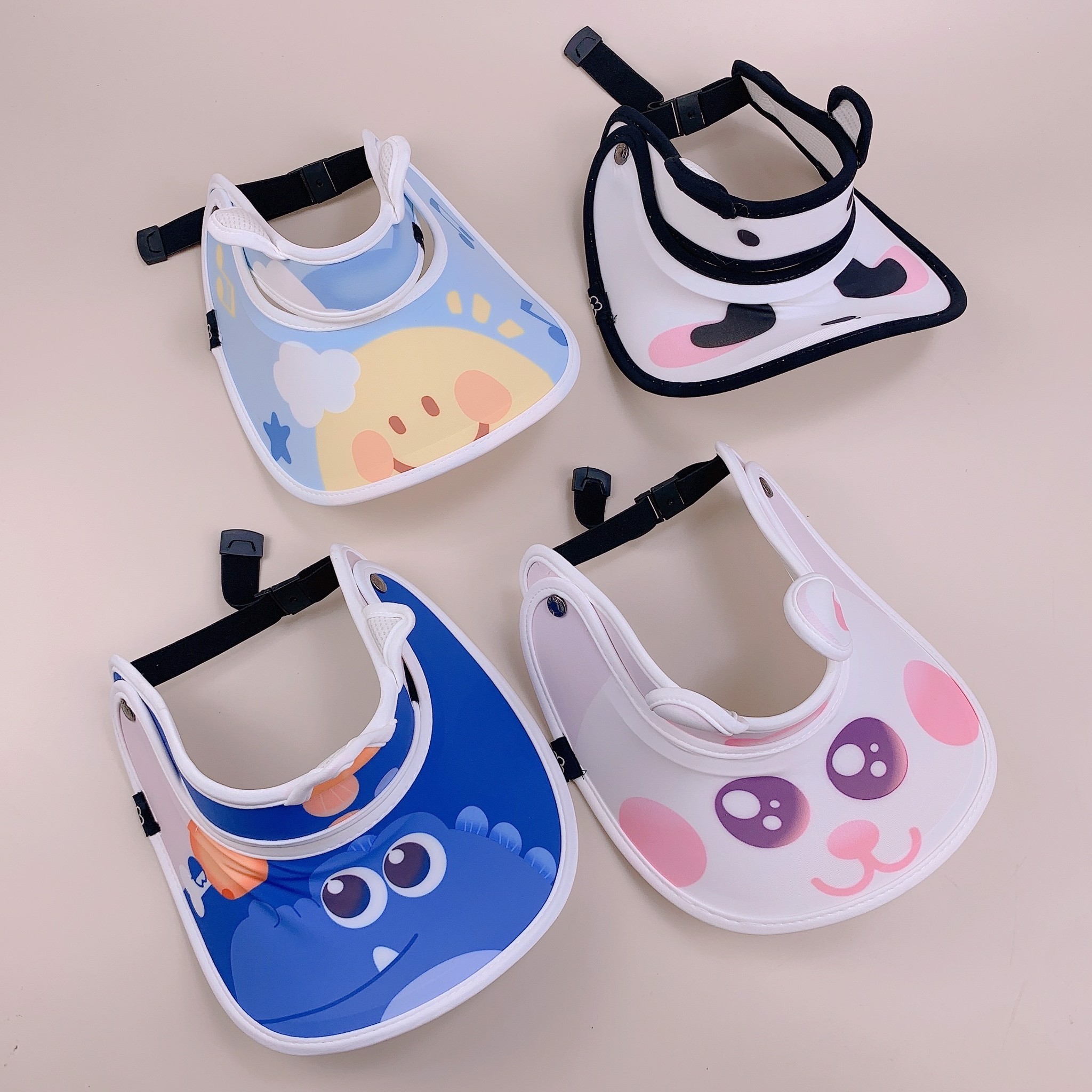 Mũ đi biển nhiều hình BTBG
