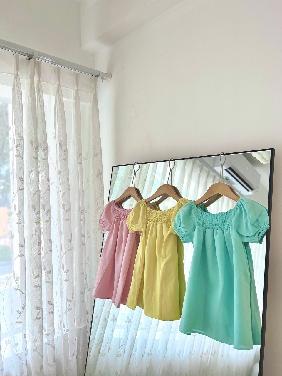Váy đũi Harifa cổ vuông chun dáng xuông 1 - 6y