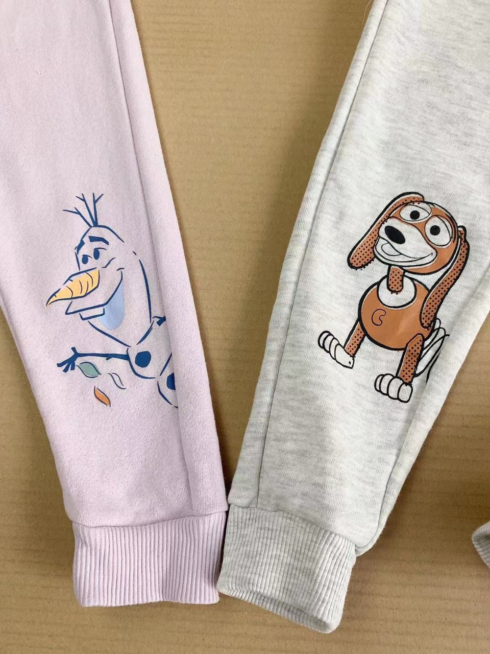 Bộ nỉ bông Disney Juniors nhiều hình dòng Nhí size 12m - 5y