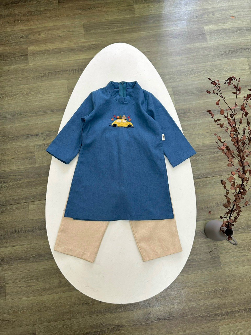 Áo dài linen Harifa thêu ngực nhiều màu BT size 1 - 6y