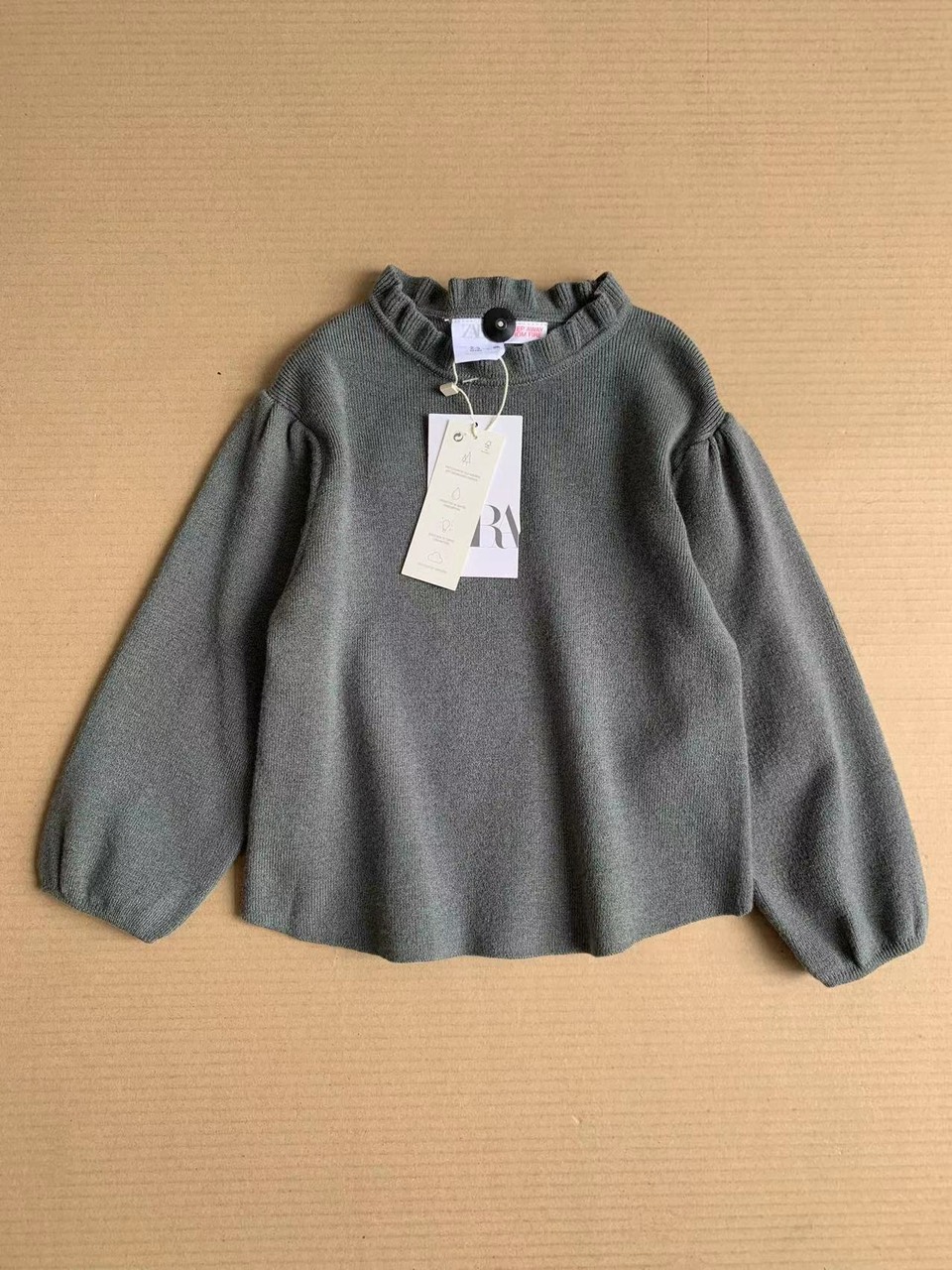 Áo len Zara cổ bèo nhún vai 2 màu rêu / ghi đậm size 9m - 5y