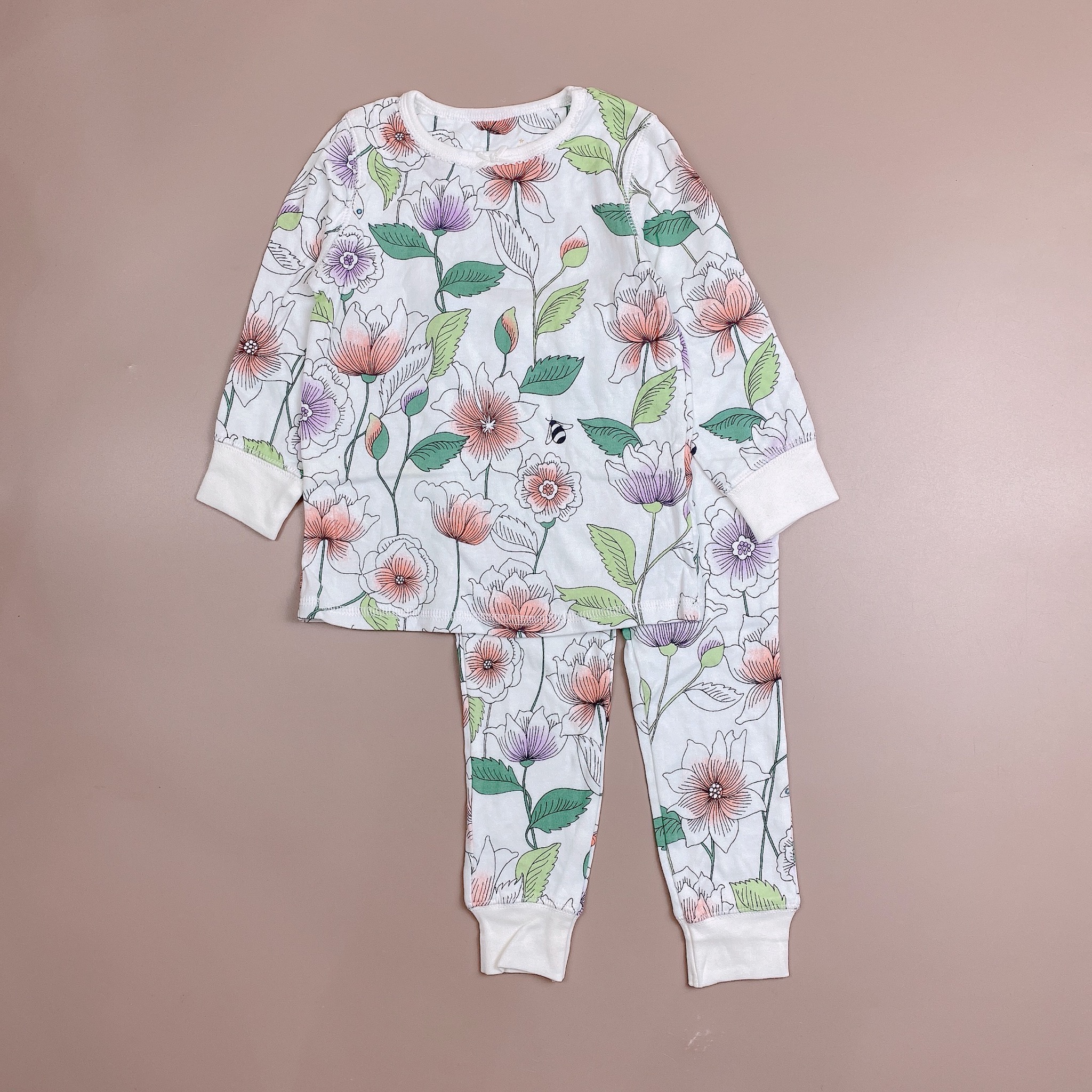 Bộ cotton Next TQXK màu trắng hoạ tiết hoa cam tím to