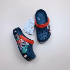 Sục Crocs màu xanh đen marvel