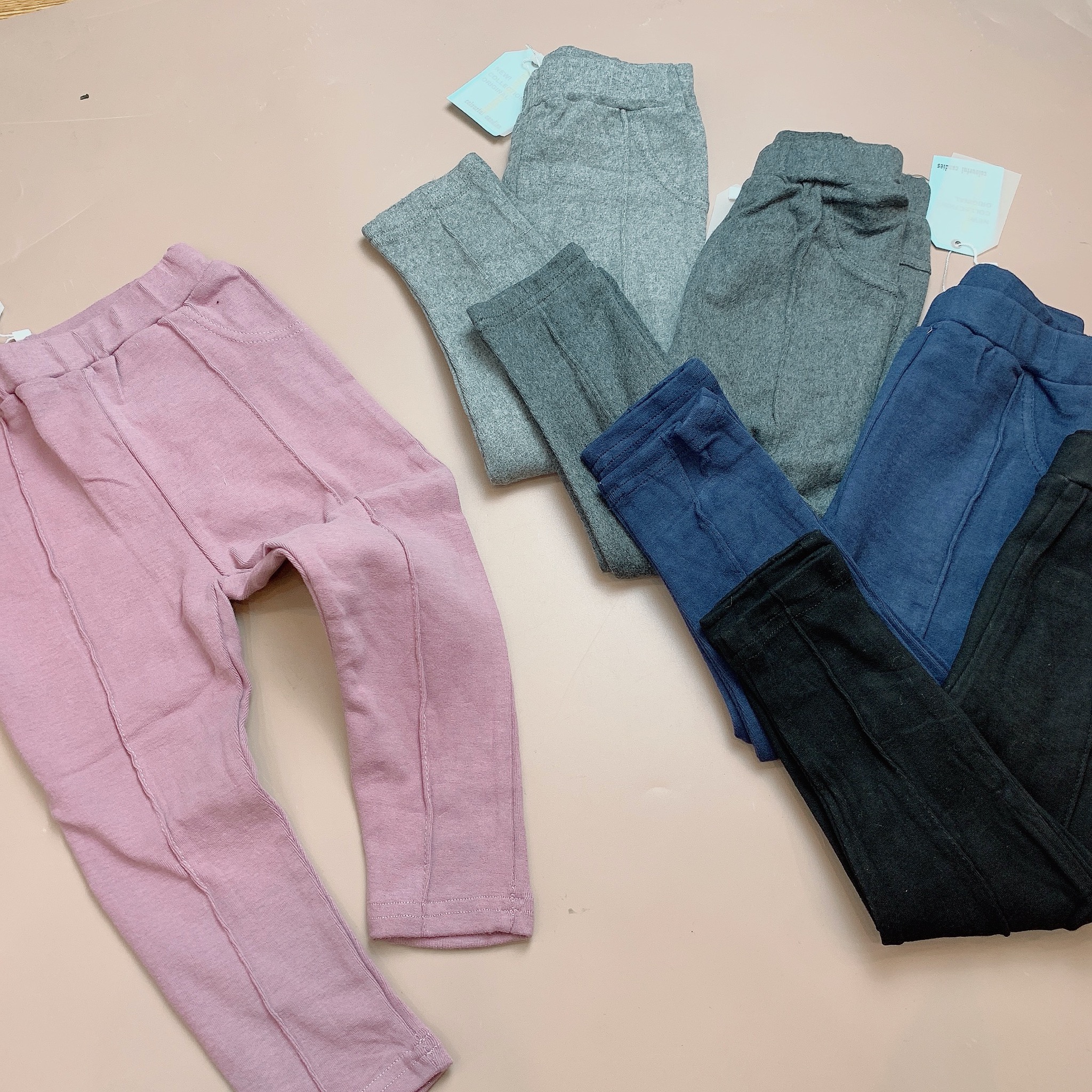Quần legging Colourful Candies li dọc thân 5 màu BG size 90 - 130