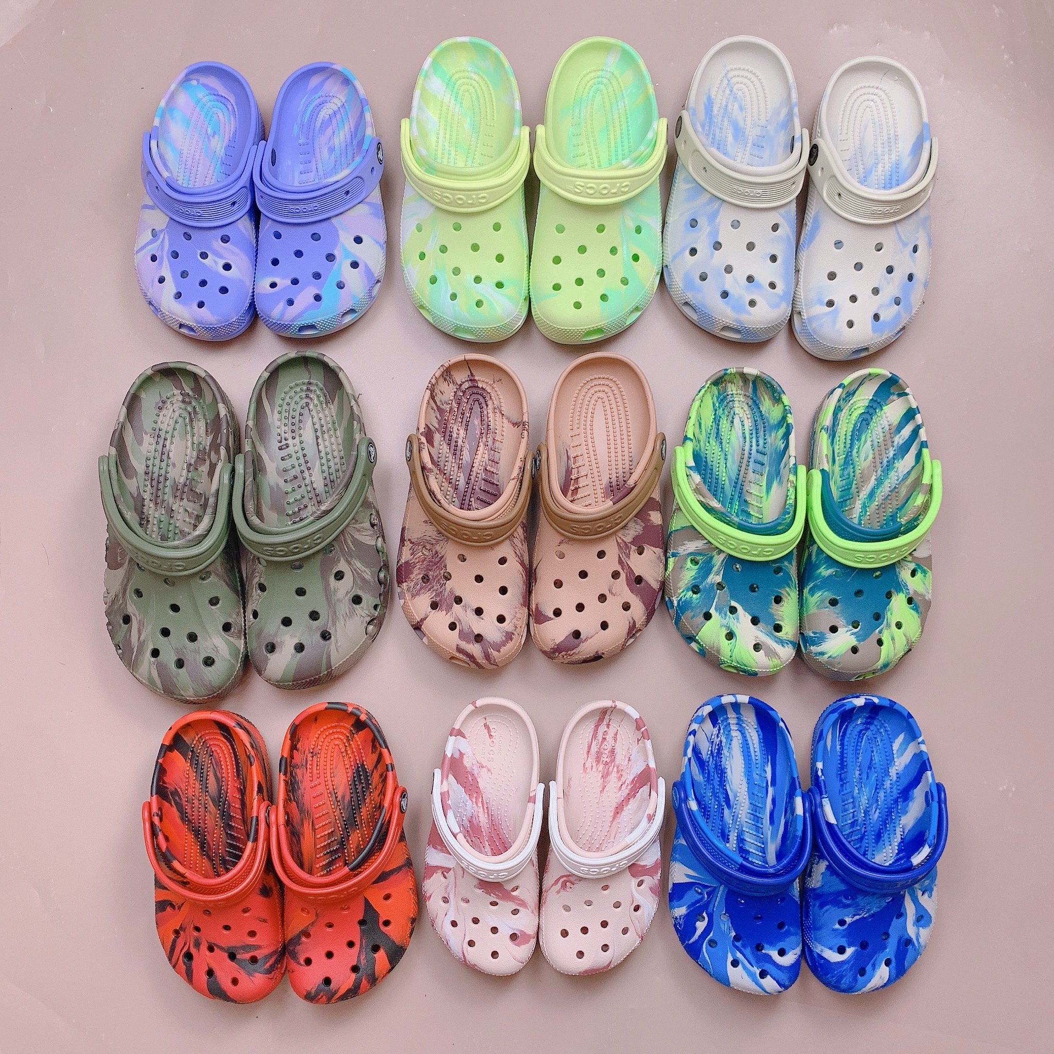 Sục Crocs dư xịn bảng màu loang size J1-M7