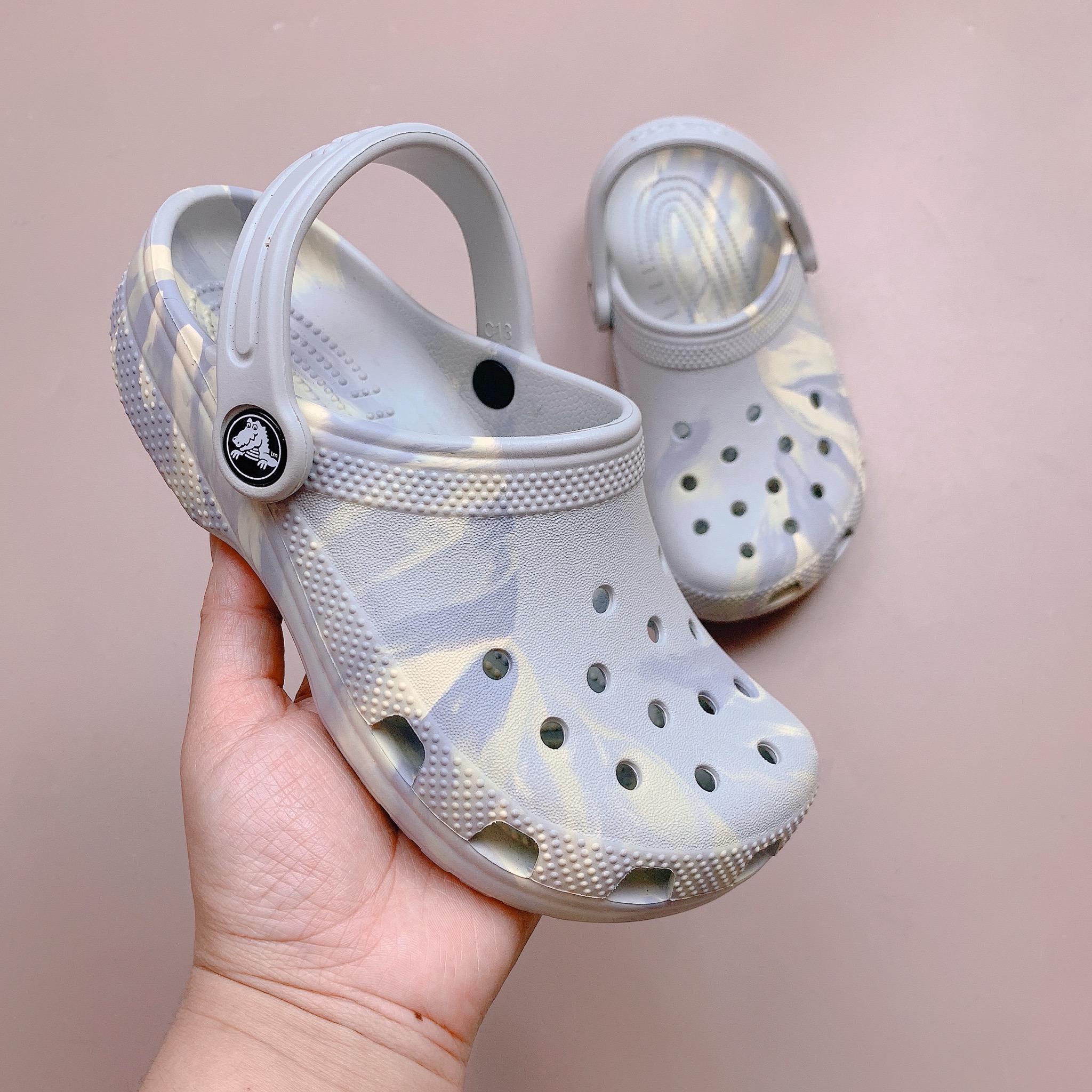 Sục Crocs dư xịn bảng màu loang size J1-M7