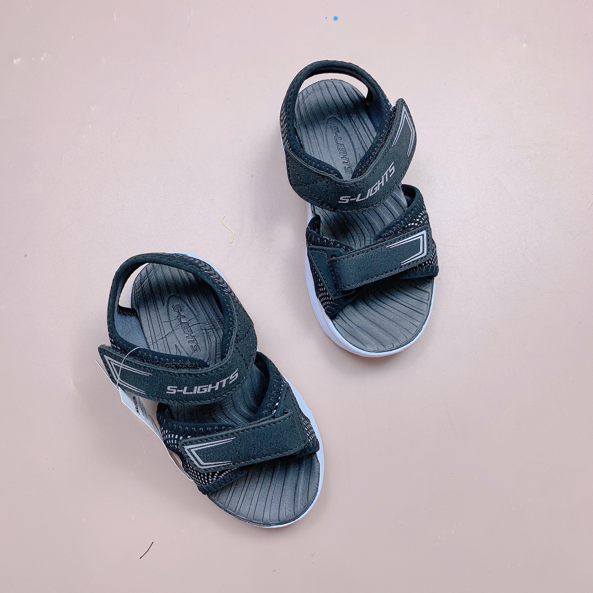 Sandal Skechers dư xịn siêu nhẹ cho BT size 23-37