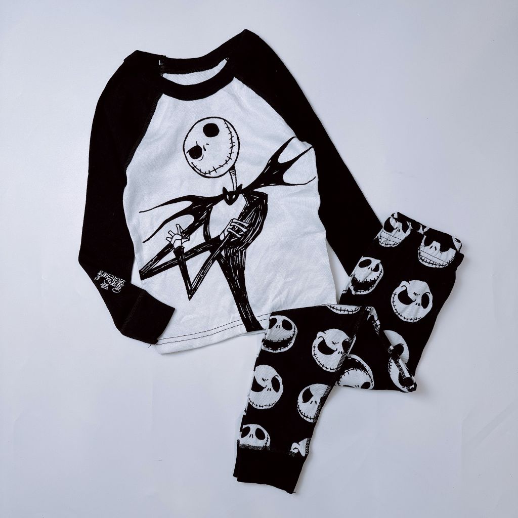 Bộ cotton Disney màu đen trắng hình ma halloween size 3 - 10y (form ôm)