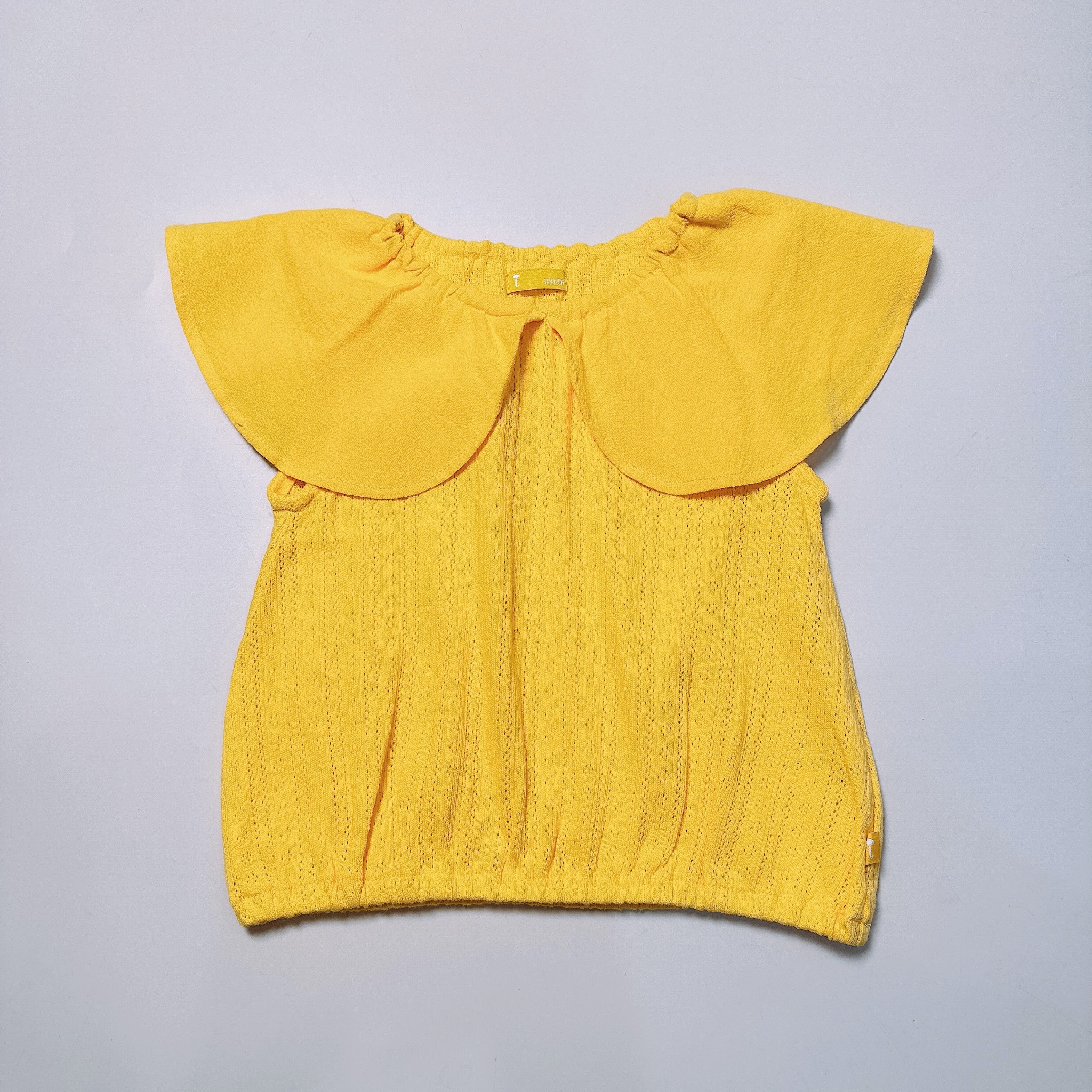 Áo thun dệt lỗ Moimoln xuất Hàn màu vàng cổ bèo to bé gái size 90-120