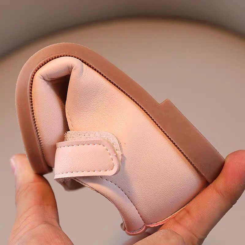 V561 - Giày MG Baby mũi tròn trơn 4 màu BG size 21-30