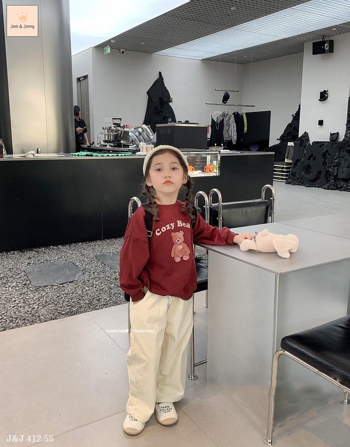Bộ Jam&Jenny áo da cá đỏ mận hình gấu Cozy Bear - quần baggy thô màu be size 2 - 12y