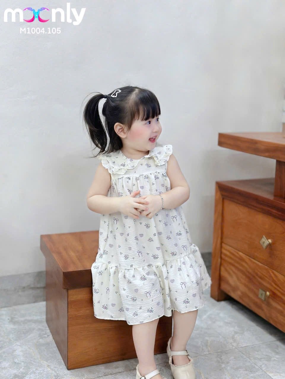 M1004 - Váy đũi Moonly mà kem hoa nơ tím, nơ đỏ bé gái size 80-140