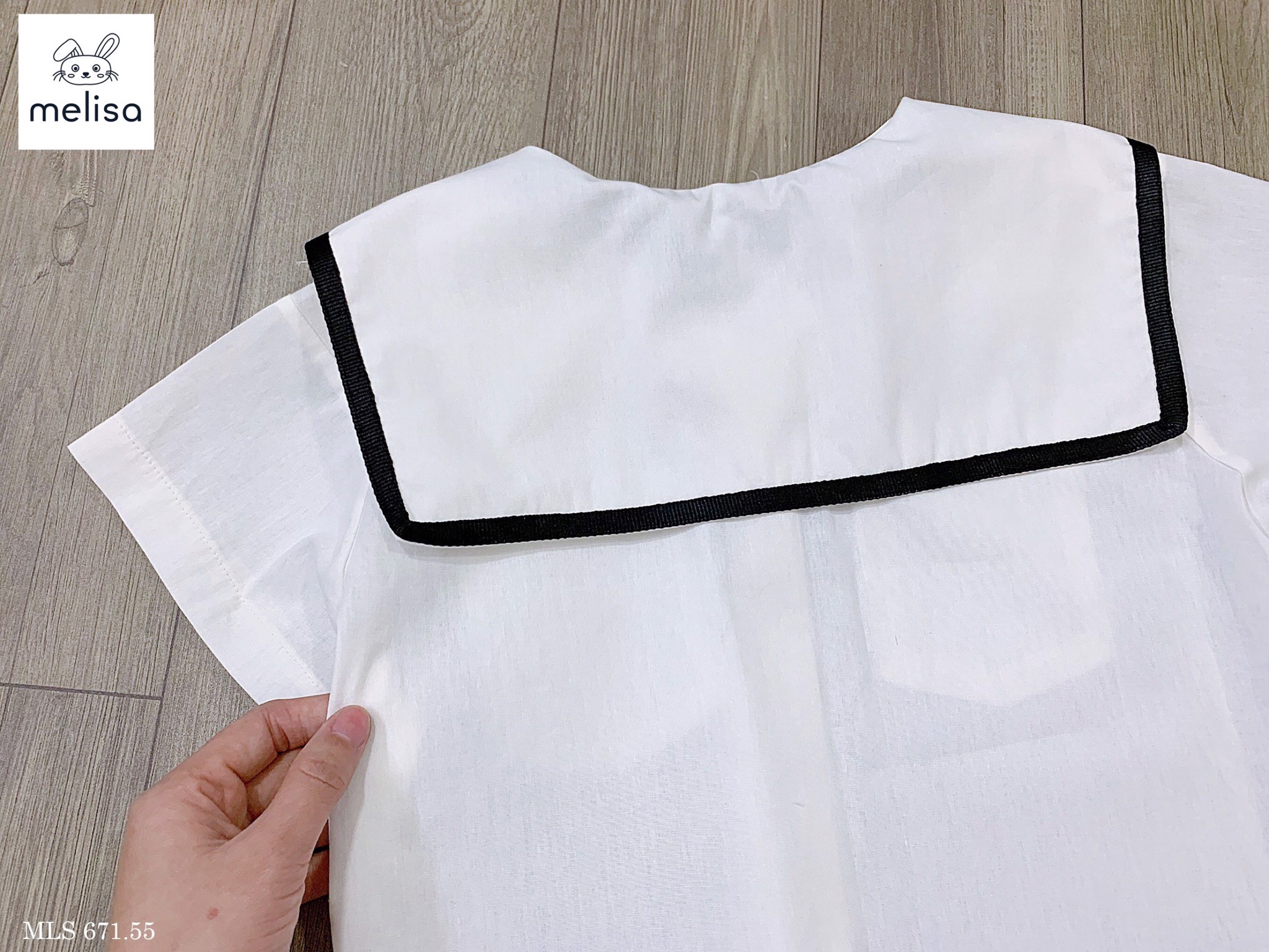 Set thô Melisa áo trắng kèm cavat - chân váy liền quần màu navy size 2 - 11y