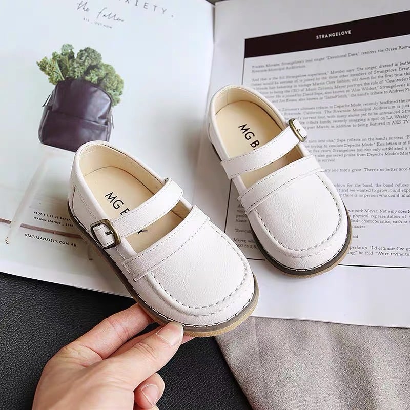 V831 - Giày MG Baby quai ngang 3 màu size 21-30