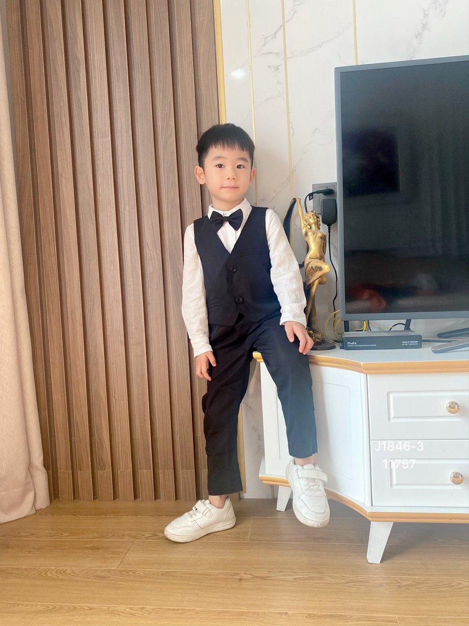 Set 4ct sơ mi + nơ + gile + quần June 3 màu 1-7y BT