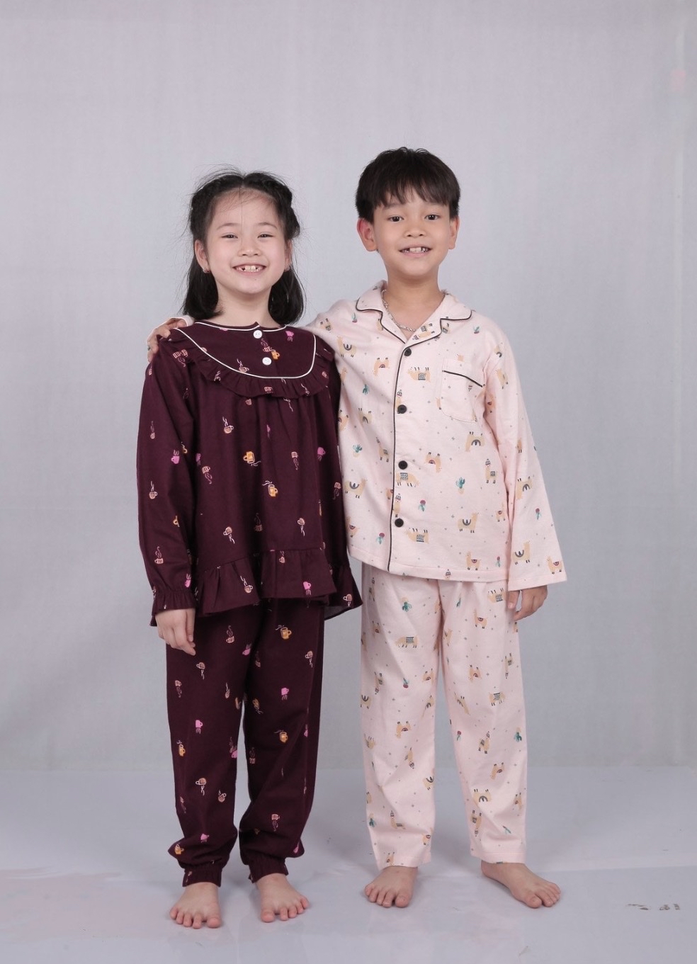 Bộ pyjama Beemon cà bông 2 màu BG