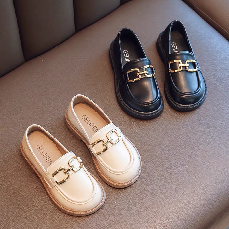 BBW2666 - Giày Loafer tag vàng 2 màu đen / kem size 26 - 36