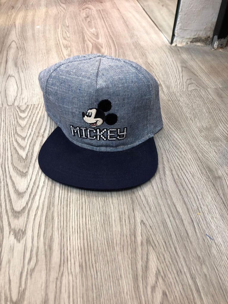 Mũ lưỡi trai HM mickey jean vành navy