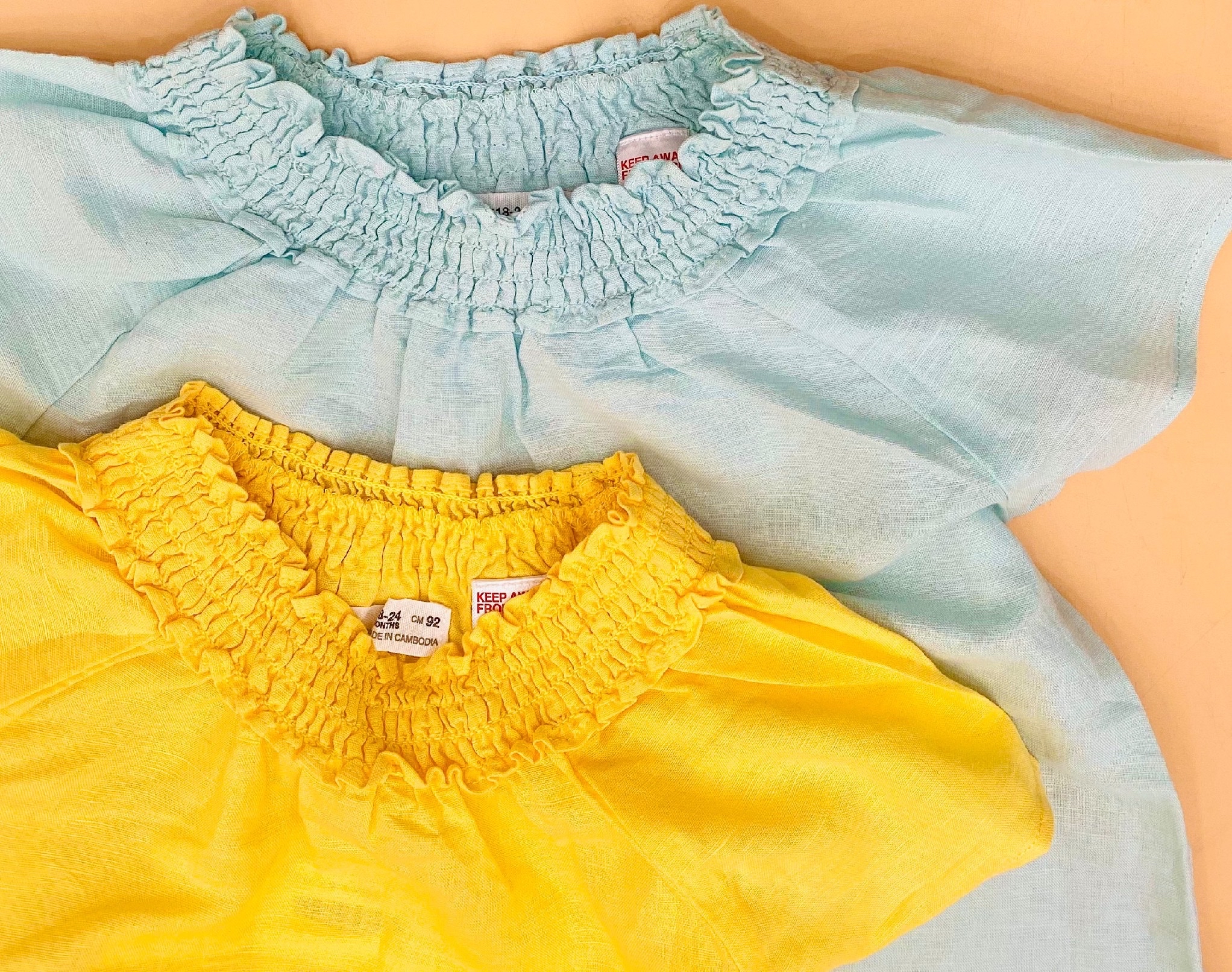 Váy linen Zara cổ nhún chun tay hến 2 màu vàng/xanh mint