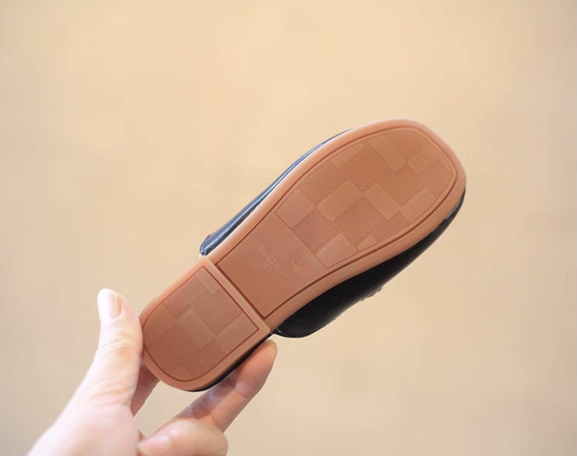 V599 - Sục MG Baby trơn 4 màu BG size 26 - 36 ( Mẫu 1 )
