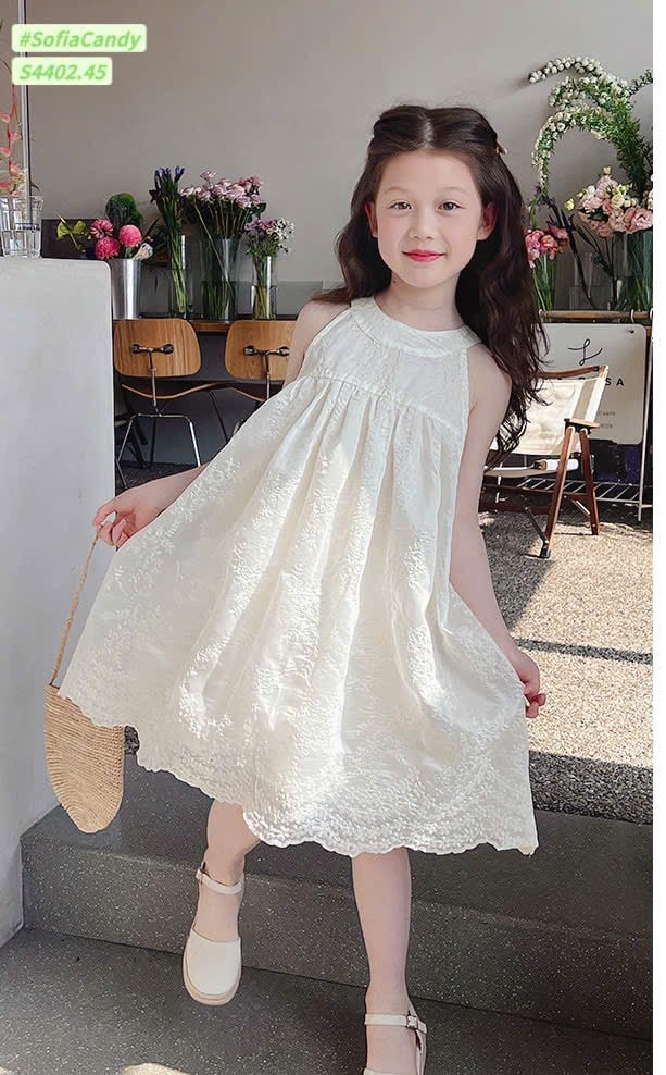 S4402 - Váy Sofia Candy màu be thêu hoa cổ yếm bé gái size 1-10y