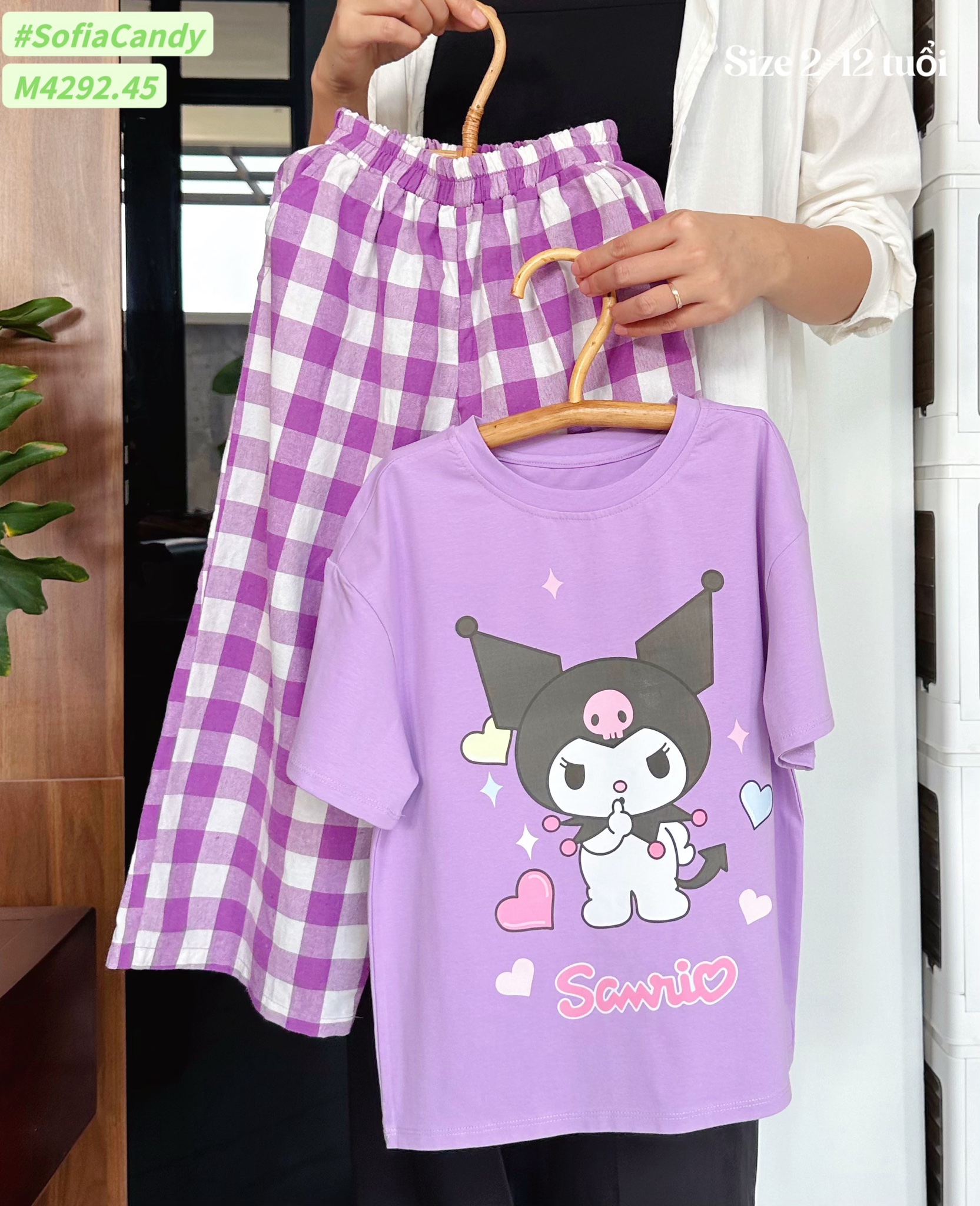 M4292 - Set bộ Kuromi Mia Kids màu tím phối quần caro tím size 2-12y