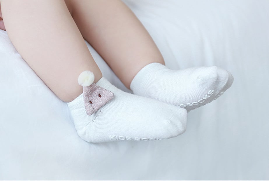 Set 3 tất nemo Baby cổ ngắn công chúa đính hoạ tiết