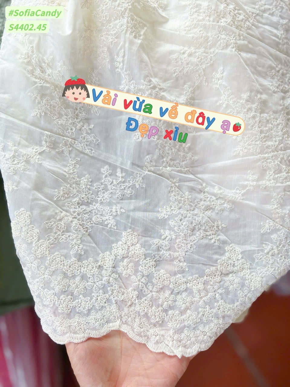 S4402 - Váy Sofia Candy màu be thêu hoa cổ yếm bé gái size 1-10y