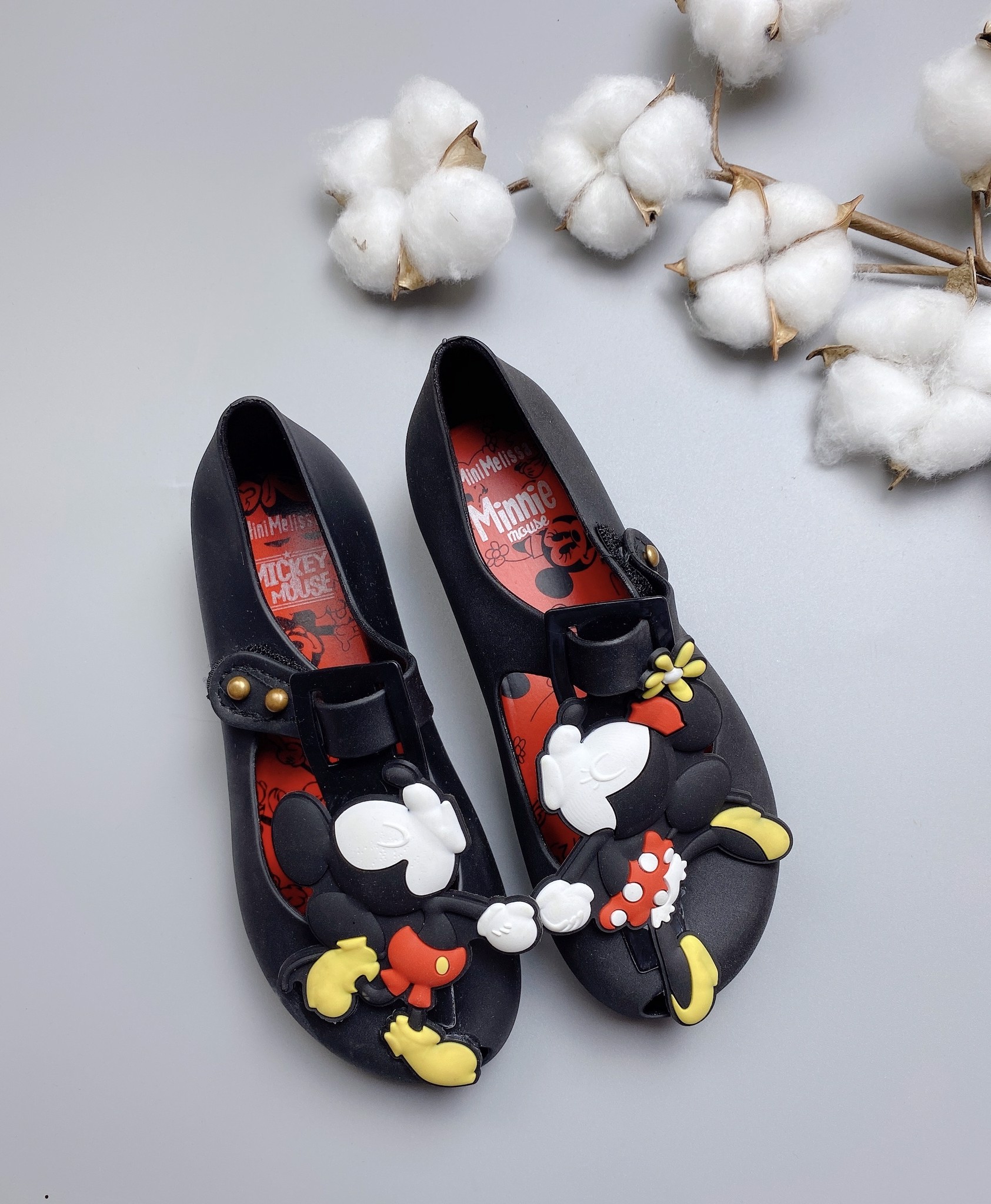 Giày Melissa màu đen Mickey