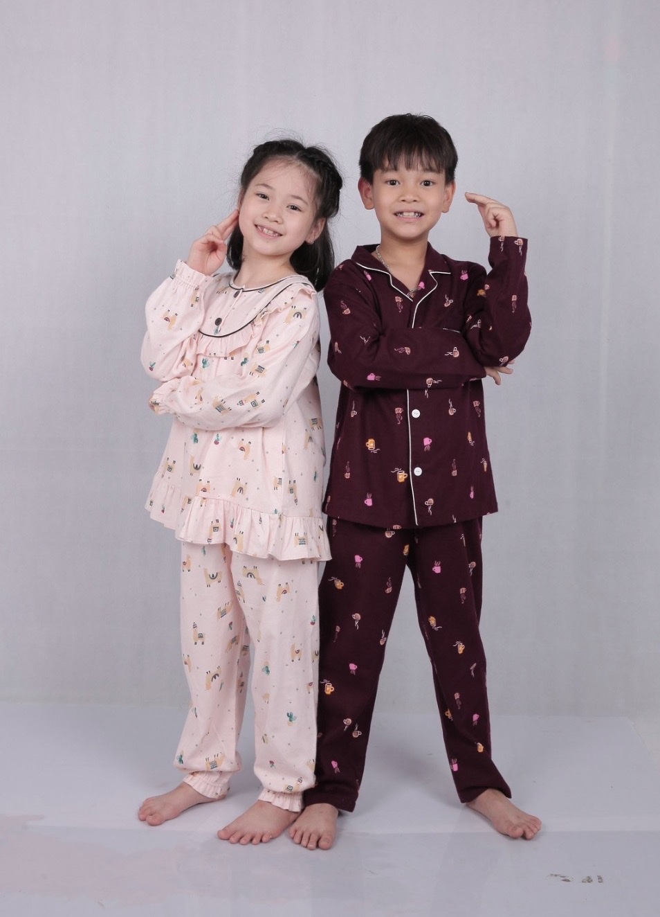 Bộ pyjama Beemon cà bông 2 màu BG