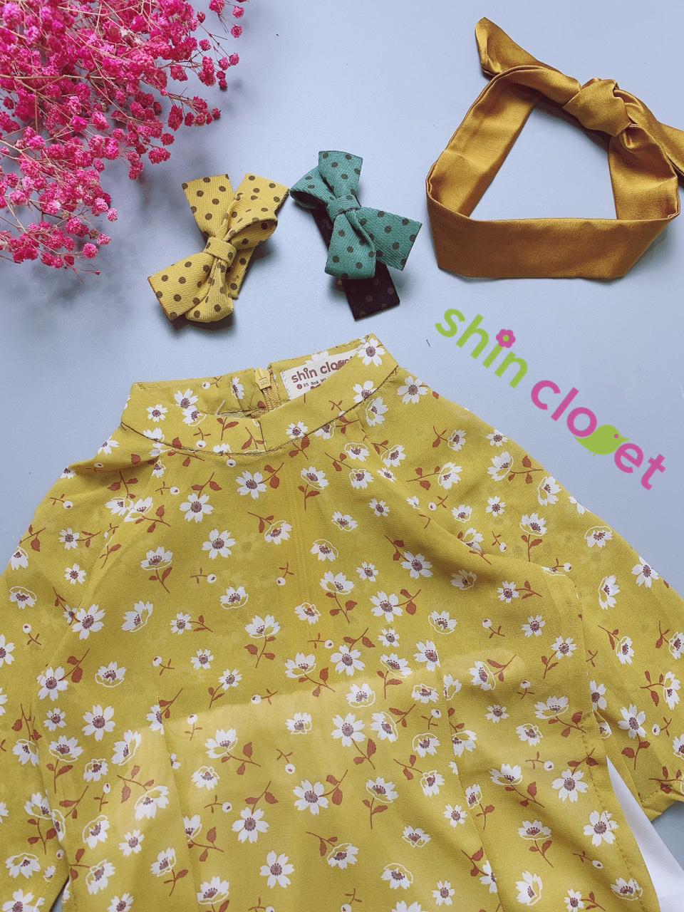 [1-5y] Áo dài Shin Closet bé gái - lụa hoa vàng