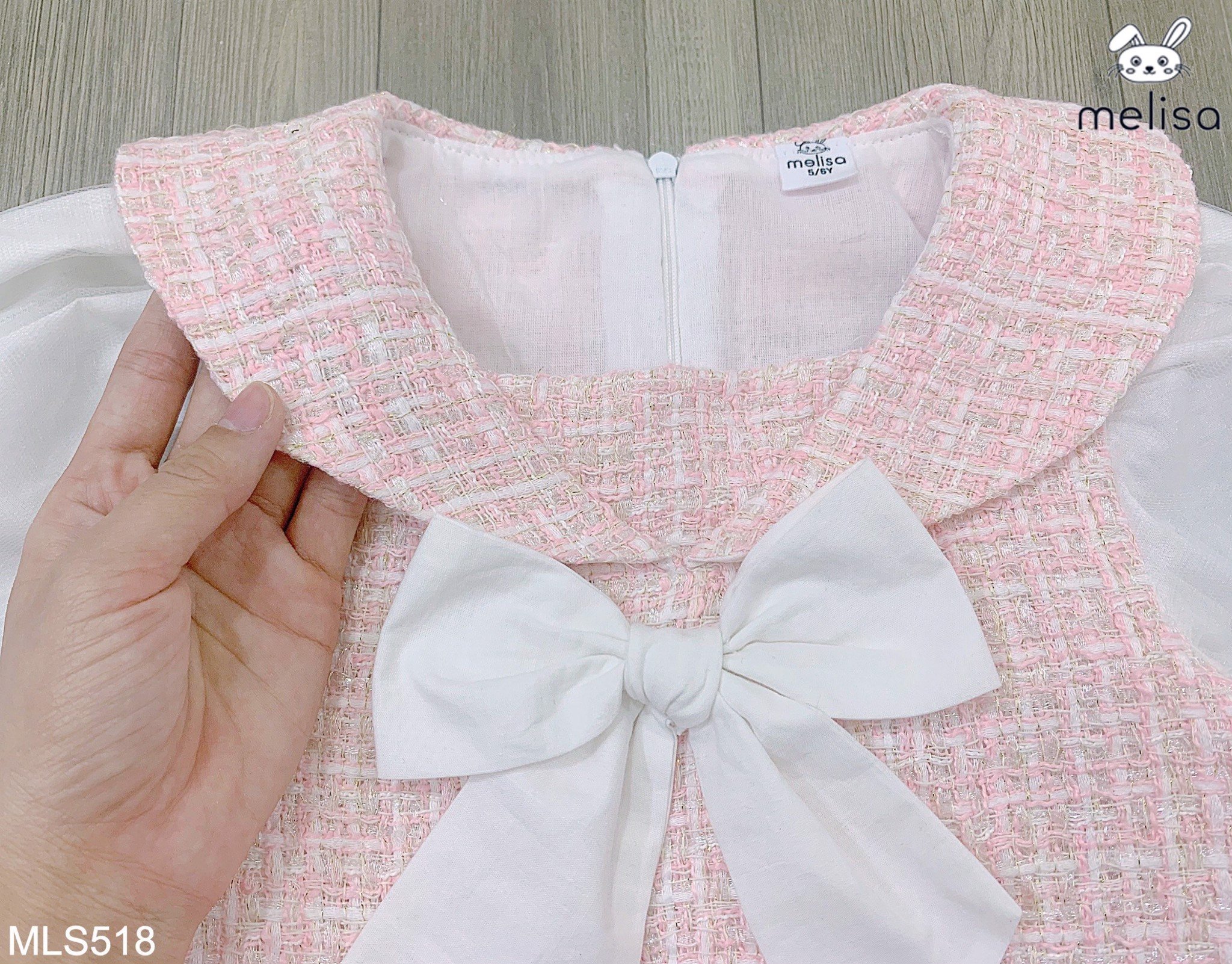Váy dạ tweed Melisa màu hồng phối tay trắng đính nơ cổ size 12m - 10y