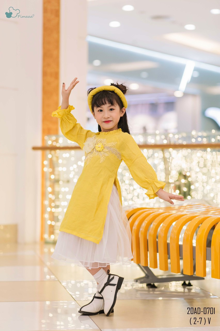 Áo dài voan Sapodill thêu ngực hồng / vàng size 7 - 12 y