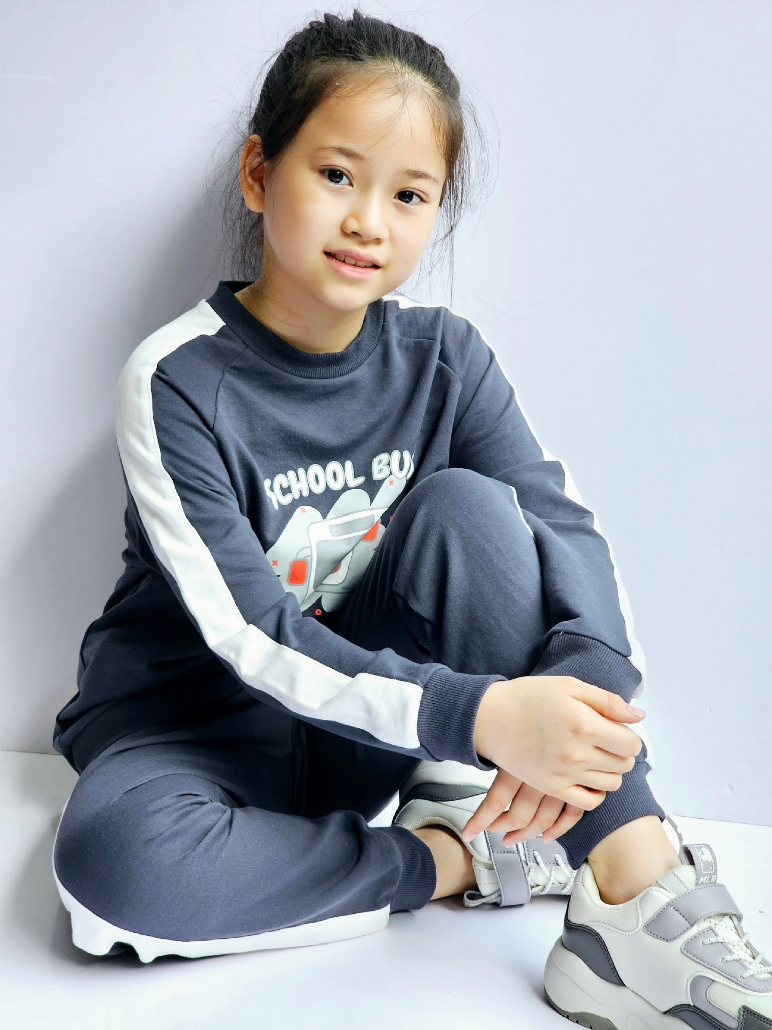 Bộ nỉ da cá Bee Mon School Bus 4 màu BTBG size 120 - 160