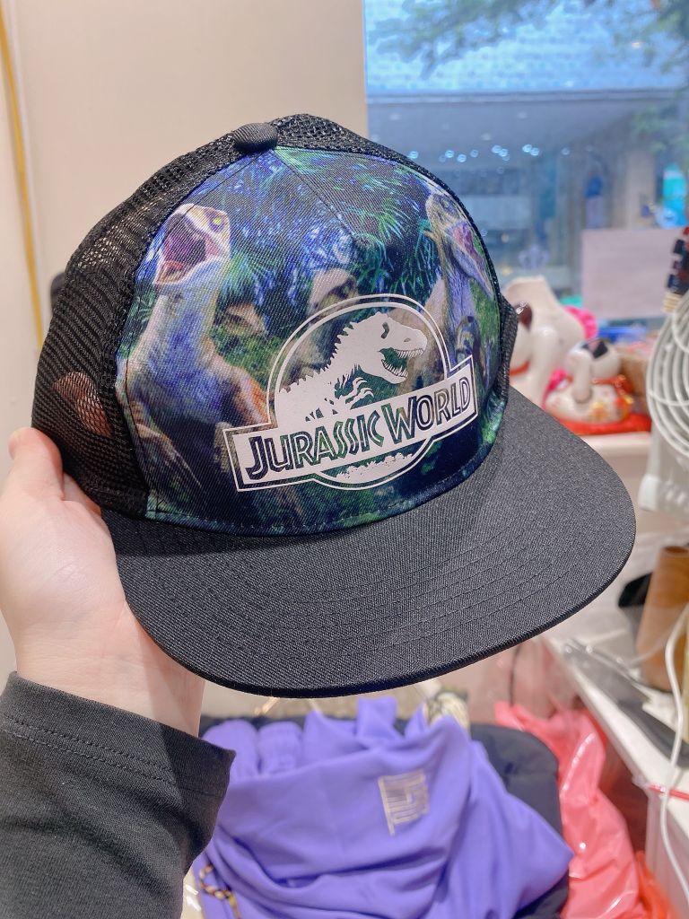 Mũ lưỡi trai HM đen lưới Jurassic World size 4-8y