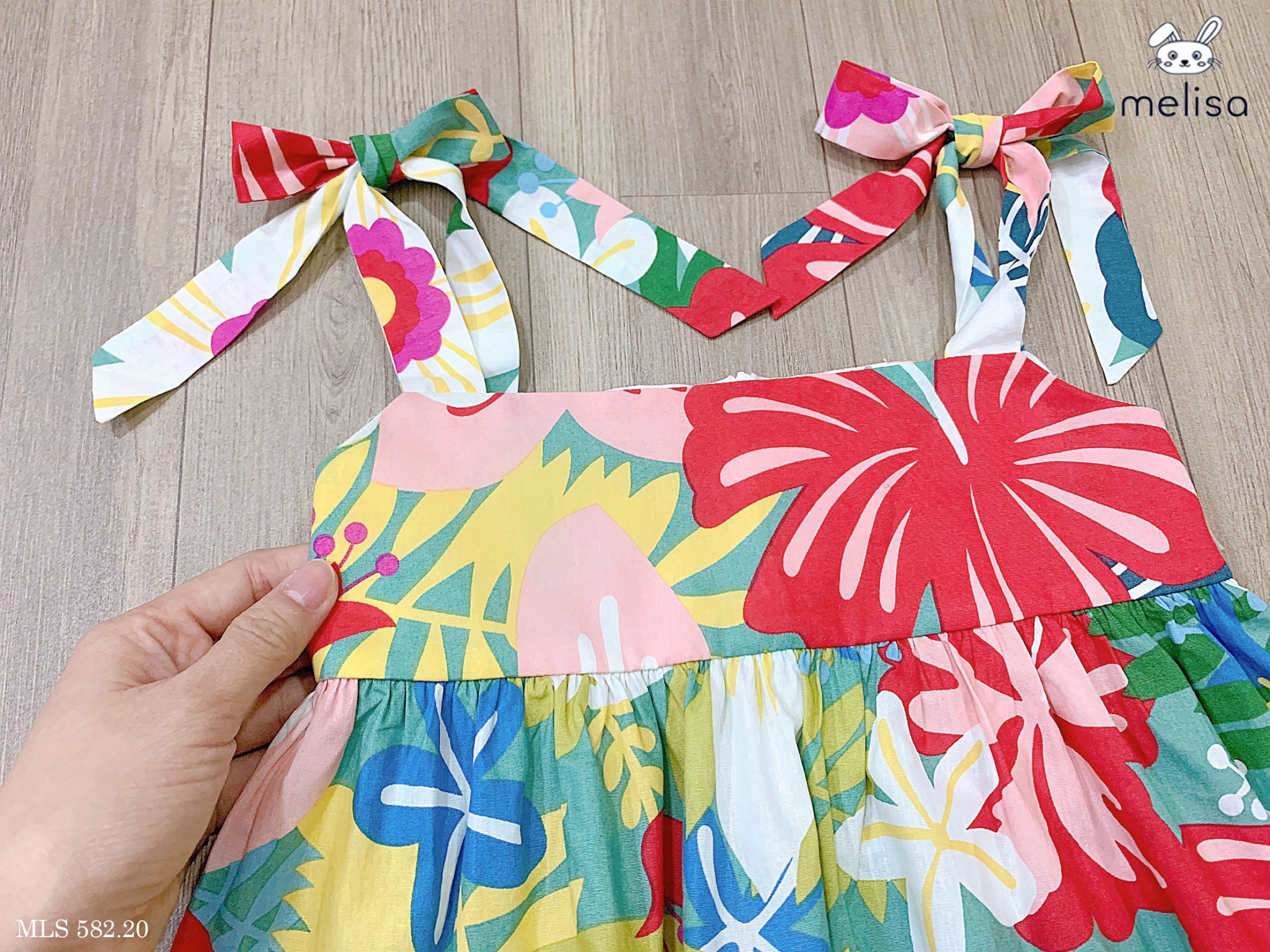Váy thô hai dây nơ vai Melisa hoa sắc màu size 2 - 11y